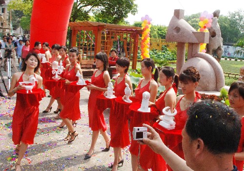 白小姐三肖三期必出一期開(kāi)獎(jiǎng)，白小姐三肖三期必出一期開(kāi)獎(jiǎng)揭曉